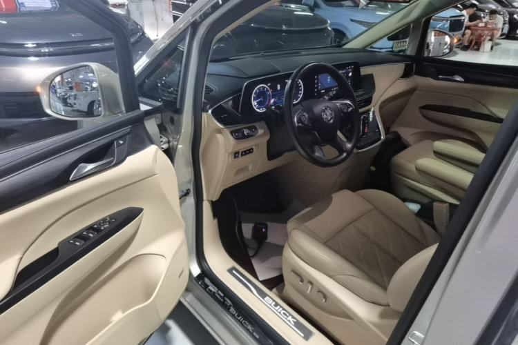 Used Buick GL8 2021 ES Land Cruiser 653T Smart Flagship Model Driver Seat