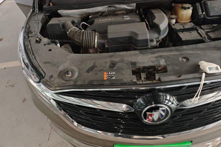 Used Buick GL8 2021 ES Land Cruiser 653T Luxury Edition Engine Bay Right