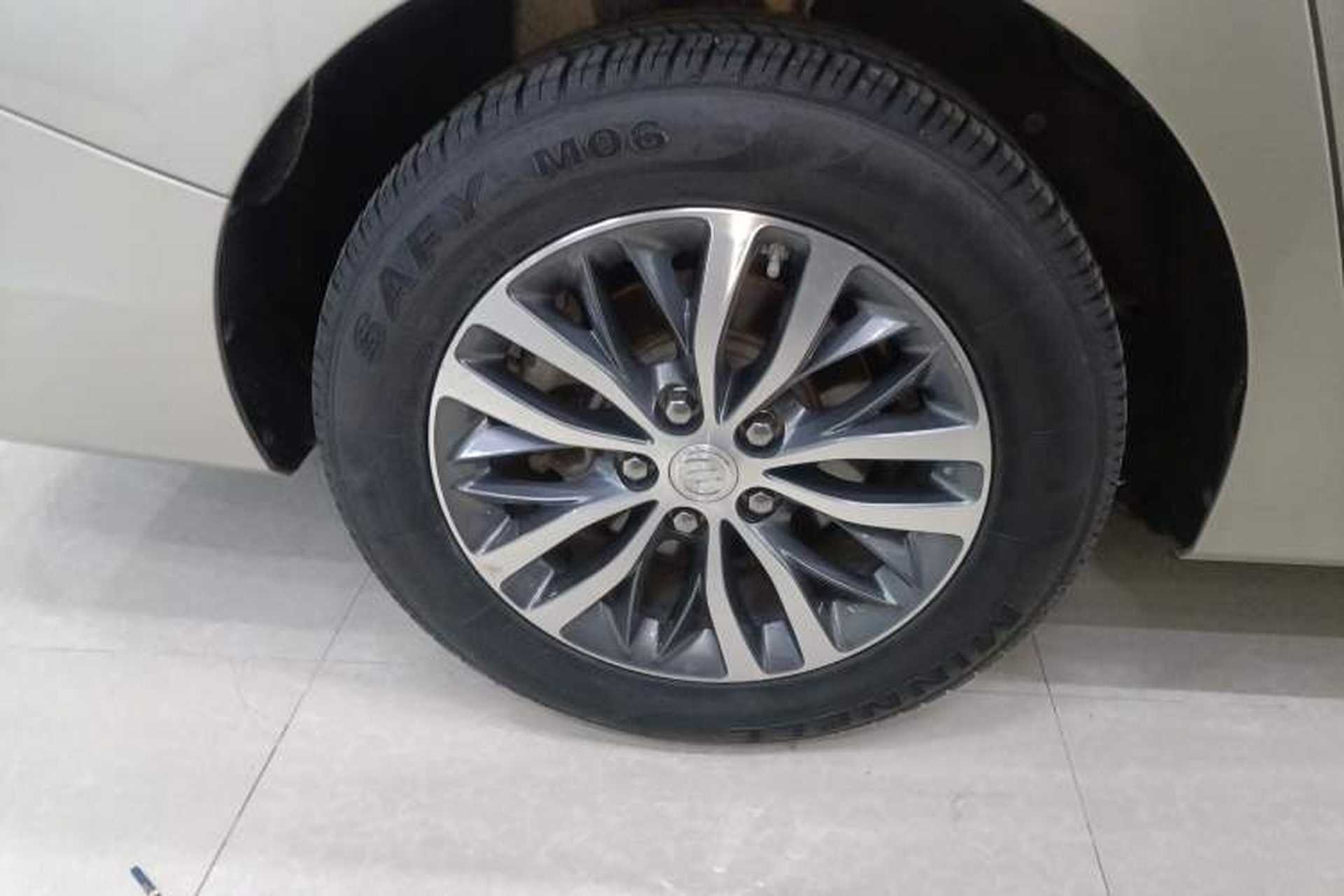 Used Buick GL8 2021 ES Land Cruiser 653T Luxury Edition Exterior 8