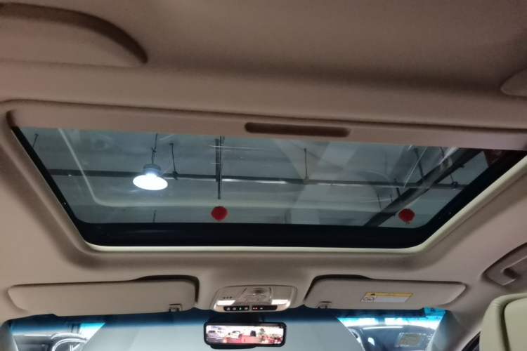 Used Buick GL8 2021 ES Land Cruiser 653T Smart Flagship Model Headliner