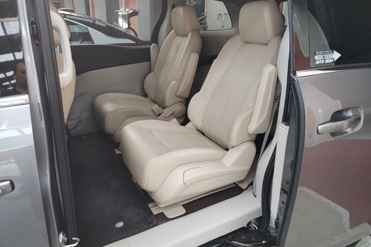 Used Buick GL8 2021 Land Cruiser Executive Class 652T Comfort Model Left Rear Seat