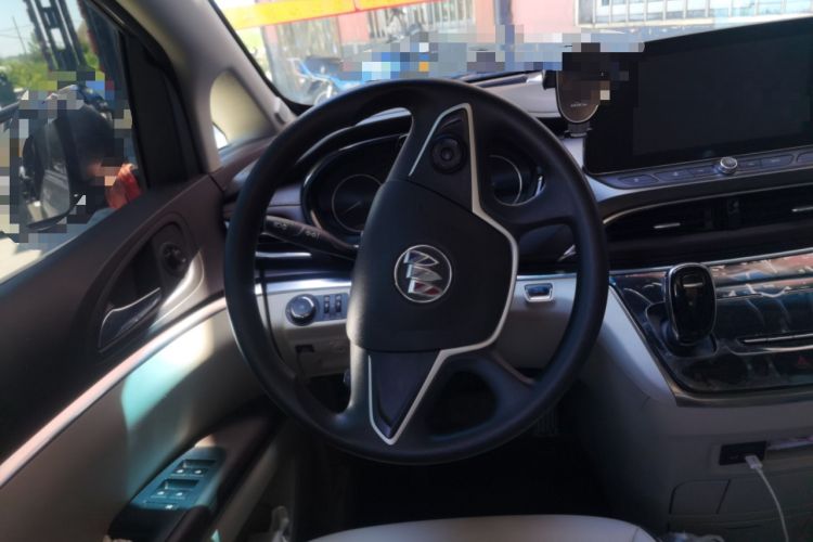 Used Buick GL8 2021 Land Cruiser Executive Class 652T Comfort Model Steering Wheel