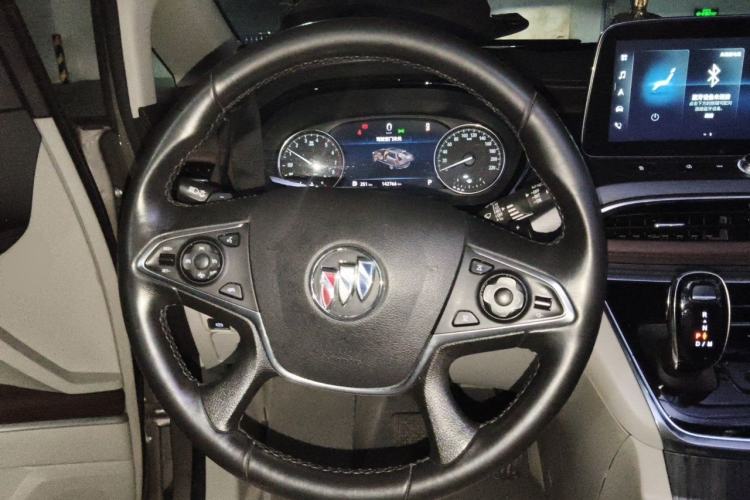Used Buick GL8 2021 Land Cruiser Executive 652T Premium Model Steering Wheel