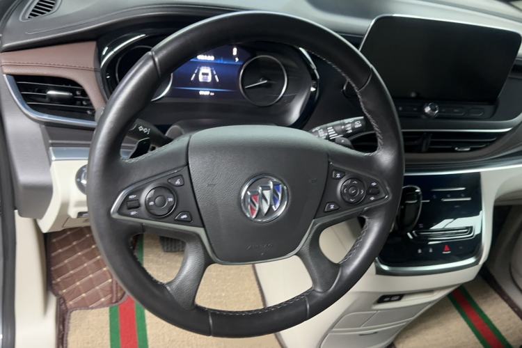 Used Buick GL8 2021 Land Cruiser Executive Class 652T Luxury Model Steering Wheel