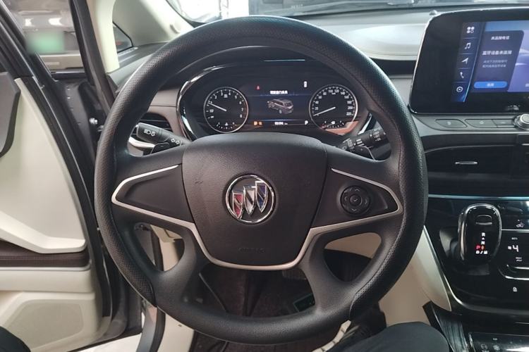 Used Buick GL8 2021 Land Cruiser Executive Class 652T Comfort Model Steering Wheel