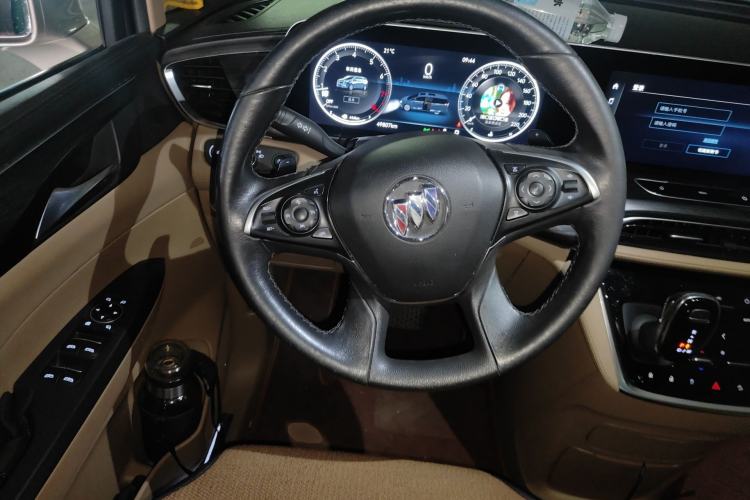 Used Buick GL8 2021 ES Land Cruiser 653T Flagship Model Steering Wheel