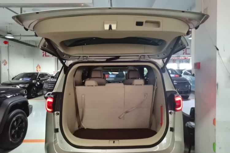Used Buick GL8 2021 ES Land Cruiser 653T Smart Flagship Model Trunk