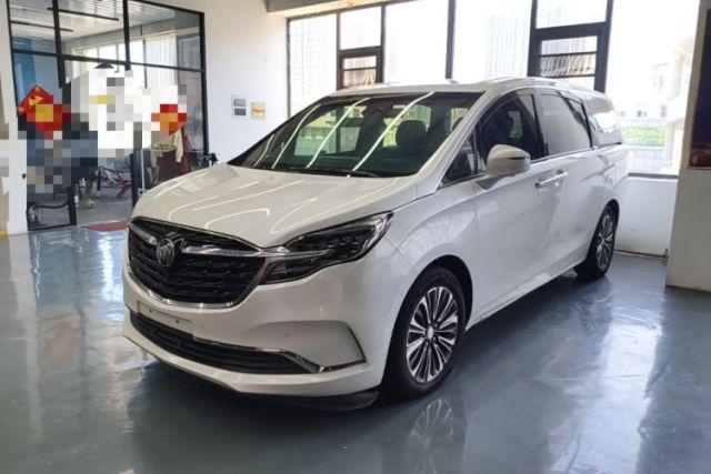 Ojetý Buick GL8 2021 ES Landtrek 653T Luxury Model