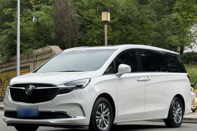 Used Buick GL8 2021 ES Landtrek 653T Comfort Edition