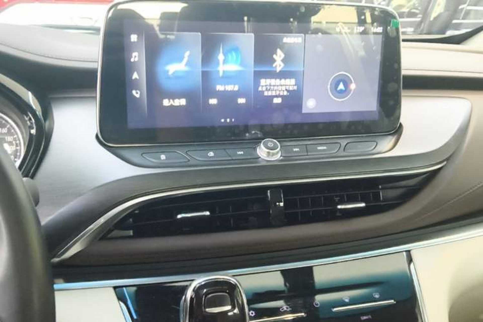 Used Buick GL8 2021 Land Cruiser Executive Class 652T Luxury Model Audio And AC Panel