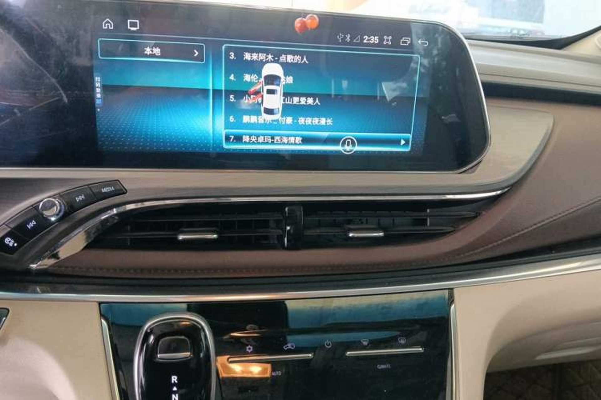 Used Buick GL8 2021 Land Cruiser Executive Class 652T Luxury Model Audio And AC Panel