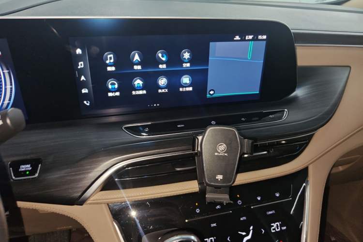 Used Buick GL8 2021 ES Land Cruiser 653T Flagship Model Audio And AC Panel