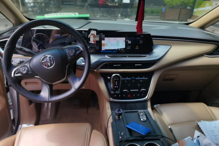 Used Buick GL8 2021 ES Land Cruiser 653T Luxury Edition Center Console