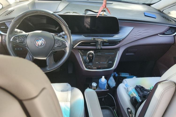 Used Buick GL8  Center Console
