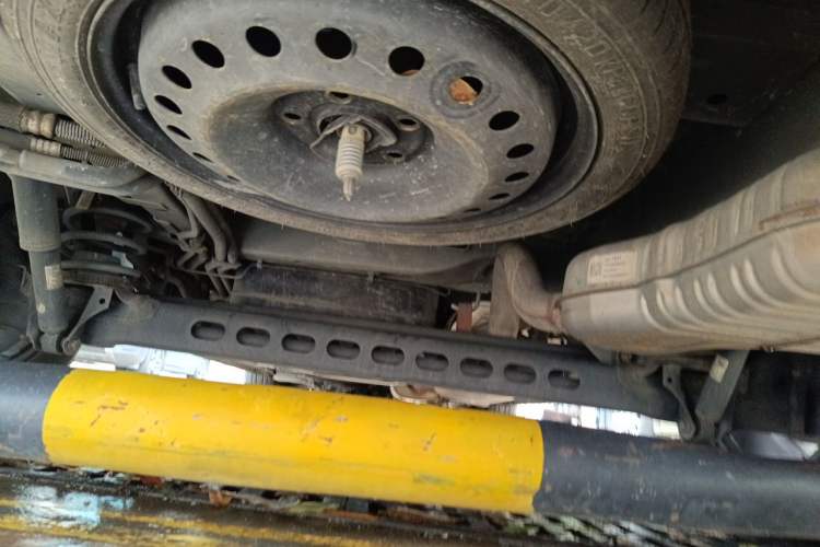 Used Buick GL8 2021 Land Cruiser Executive 652T Premium Model Chassis Front