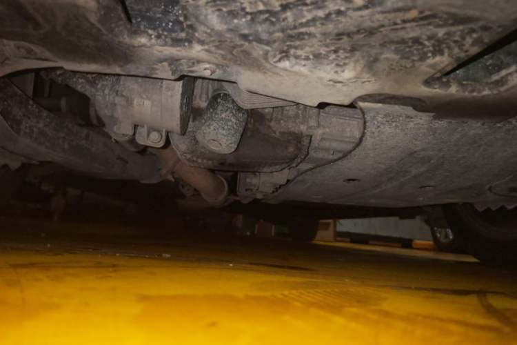 Used Buick GL8 2021 ES Land Cruiser 653T Luxury Edition Chassis Front
