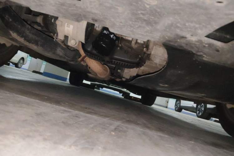 Used Buick GL8 2021 ES Landtrek 653T Comfort Edition Chassis Front
