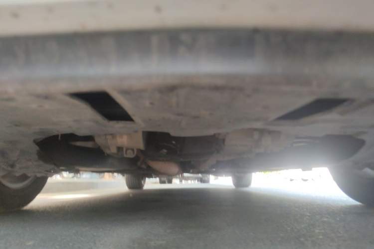 Used Buick GL8 2021 ES Land Cruiser 653T Luxury Edition Chassis Front