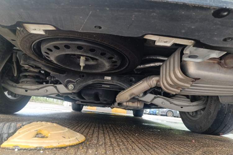Used Buick GL8 2021 ES Landtrek 653T Comfort Edition Chassis Front