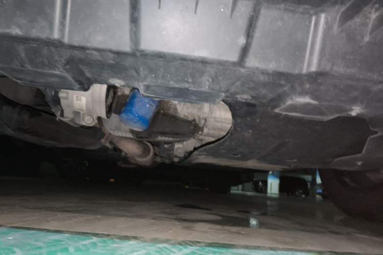 Used Buick GL8 2021 Land Cruiser Executive 652T Premium Model Chassis Front