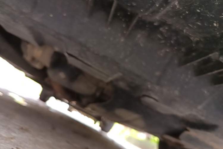 Used Buick GL8 2021 Land Cruiser Executive Class 652T Comfort Model Chassis Front