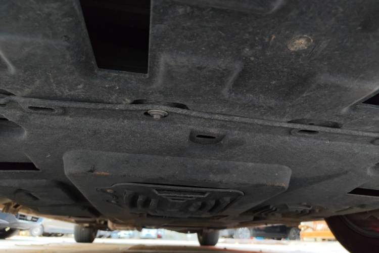 Used Buick GL8 2021 ES Landtrek 653T Comfort Edition Chassis Front