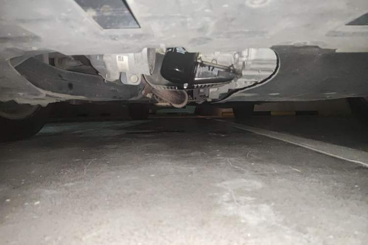 Used Buick GL8 2021 ES Landtrek 653T Comfort Edition Chassis Front