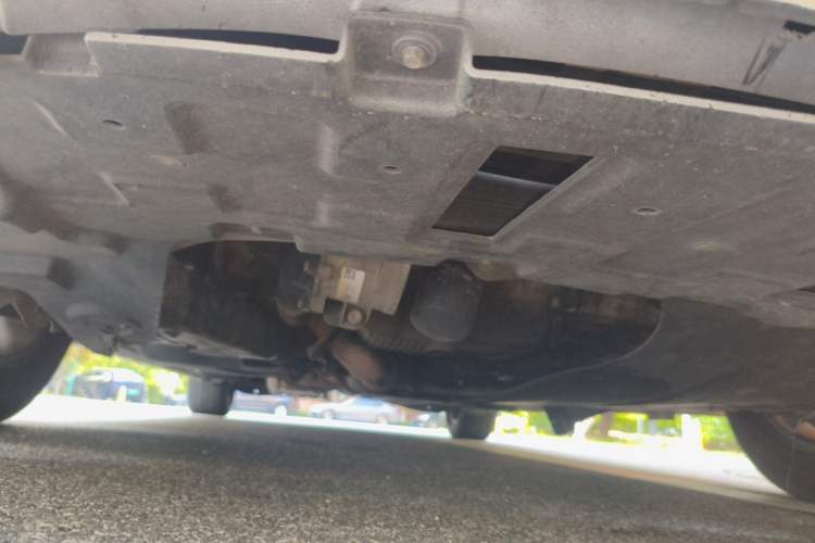 Used Buick GL8 2021 ES Landtrek 653T Comfort Edition Chassis Front