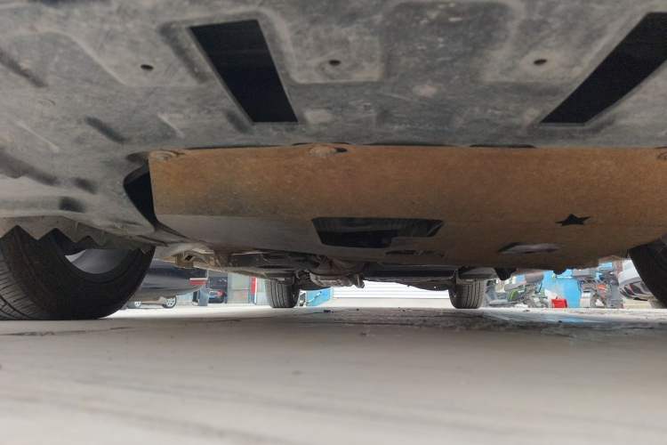 Used Buick GL8 2021 ES Landtrek 653T Comfort Edition Chassis Front