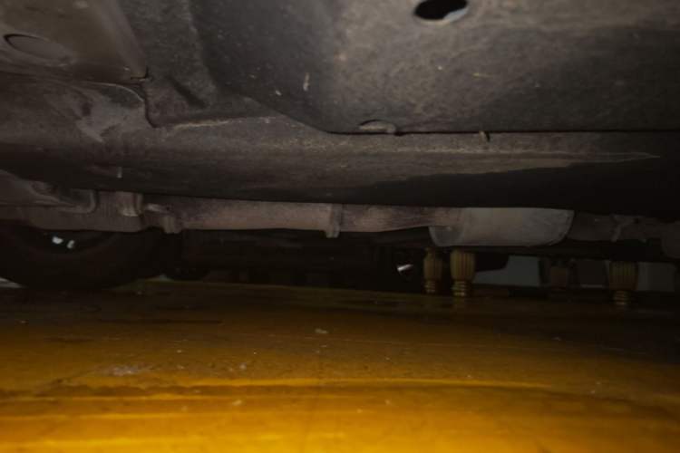 Used Buick GL8 2021 ES Land Cruiser 653T Luxury Edition Chassis Front Left