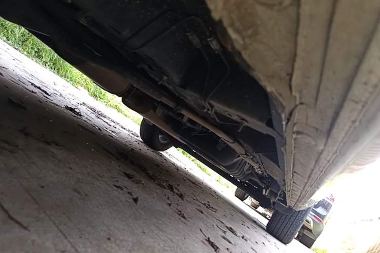 Used Buick GL8 2021 Land Cruiser Executive Class 652T Comfort Model Chassis Front Left