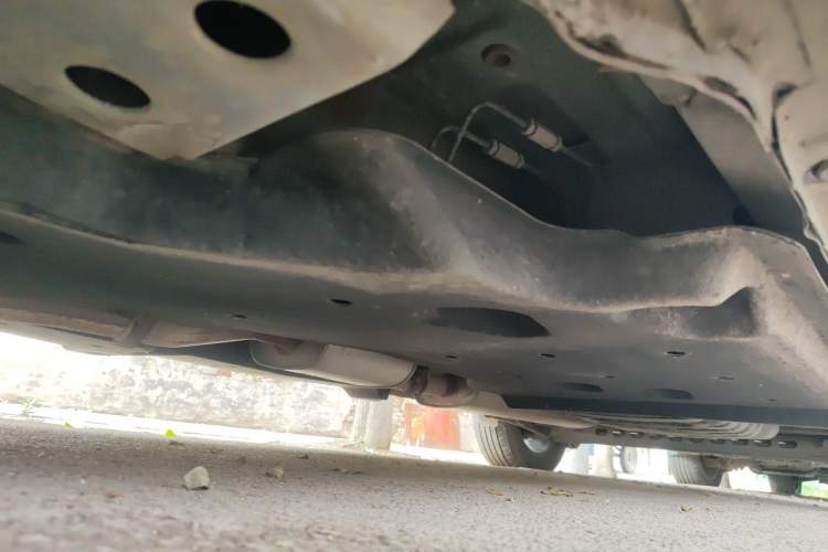 Used Buick GL8 2021 Land Cruiser Executive Class 652T Comfort Model Chassis Front Left