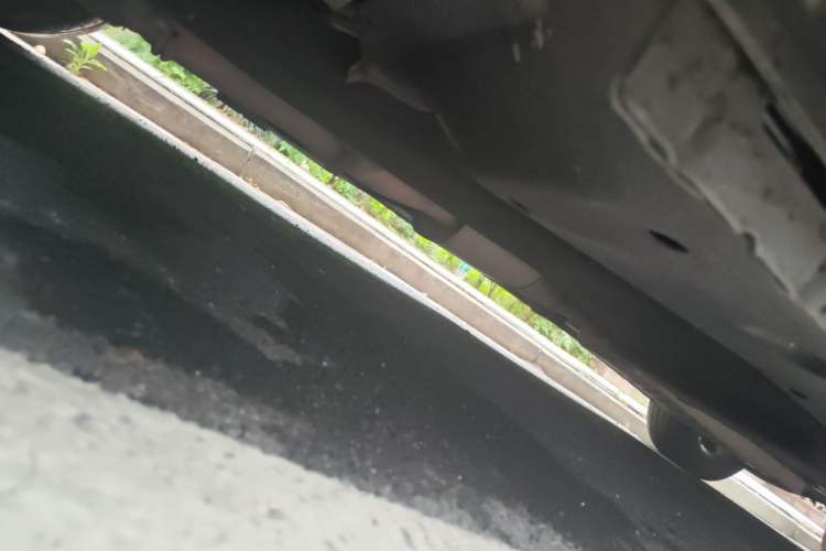 Used Buick GL8 2021 ES Land Cruiser 653T Luxury Edition Chassis Front Left