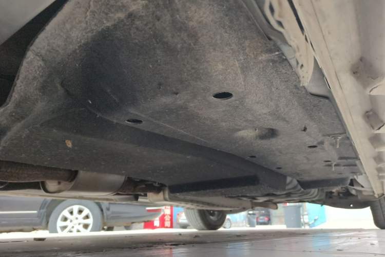 Used Buick GL8 2021 ES Landtrek 653T Comfort Edition Chassis Front Left