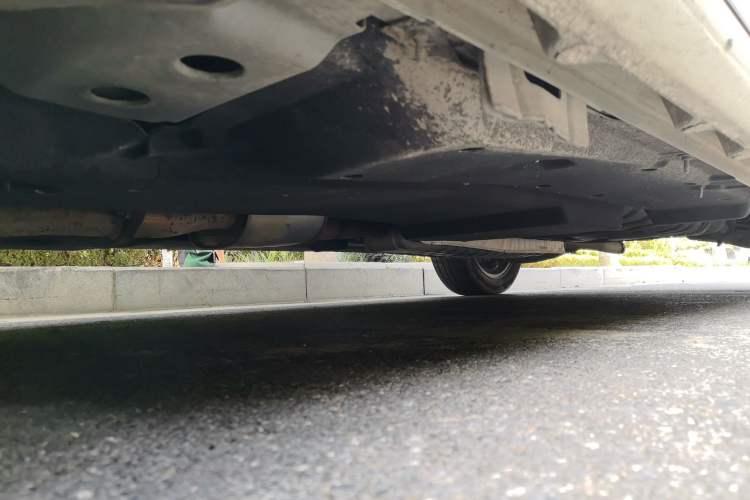 Used Buick GL8 2021 ES Land Cruiser 653T Smart Flagship Model Chassis Front Left