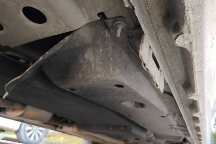 Used Buick GL8 2021 ES Land Cruiser 653T Luxury Edition Chassis Front Left