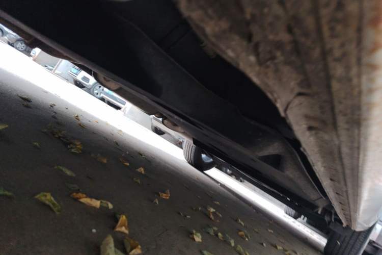 Used Buick GL8 2021 Land Cruiser Executive Class 652T Luxury Model Chassis Front Left