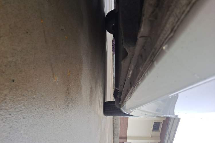 Used Buick GL8 2021 Land Cruiser Executive Class 652T Comfort Model Chassis Front Left
