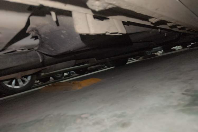 Used Buick GL8 2021 ES Landtrek 653T Comfort Edition Chassis Front Left