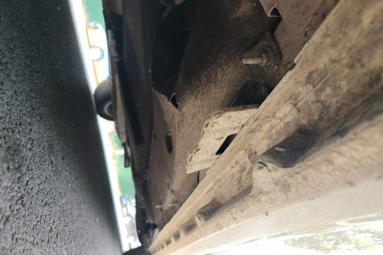 Used Buick GL8 2021 ES Landtrek 653T Smart Luxury Model Chassis Front Left