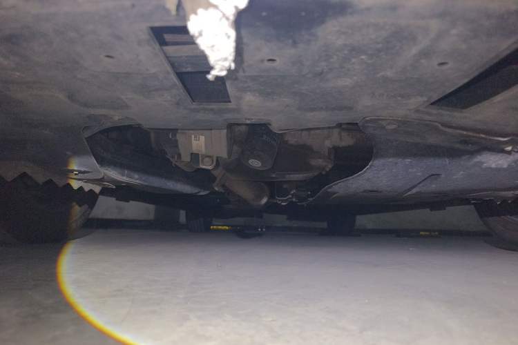 Used Buick GL8 2021 ES Land Cruiser 653T Luxury Edition Chassis Front