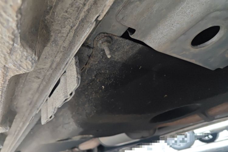 Used Buick GL8 2021 ES Land Cruiser 653T Luxury Edition Chassis Front Right