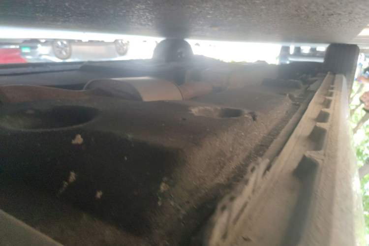 Used Buick GL8 2021 ES Land Cruiser 653T Luxury Edition Chassis Front Right