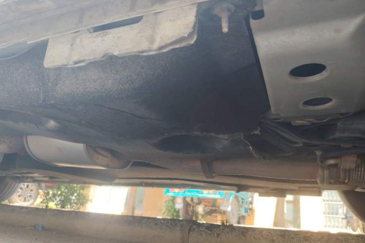 Used Buick GL8 2021 ES Landtrek 653T Comfort Edition Chassis Front Right