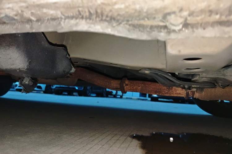 Used Buick GL8 2021 Land Cruiser Executive Class 652T Comfort Model Chassis Front Right