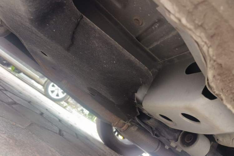 Used Buick GL8 2021 Land Cruiser Executive Class 652T Comfort Model Chassis Front Right