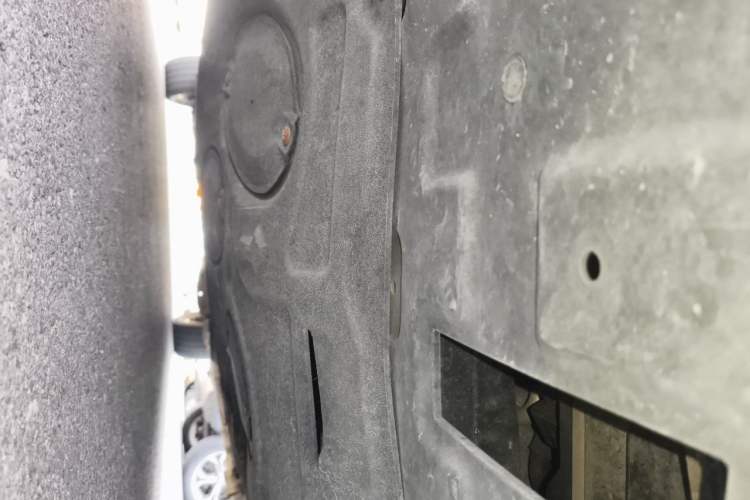 Used Buick GL8 2021 ES Landtrek 653T Luxury Model Chassis Front