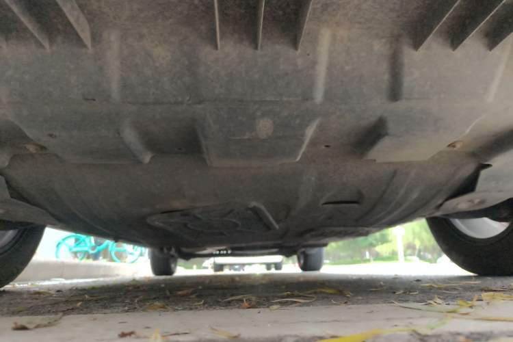 Used Buick GL8 2021 Land Cruiser Executive 652T Premium Model Chassis Front