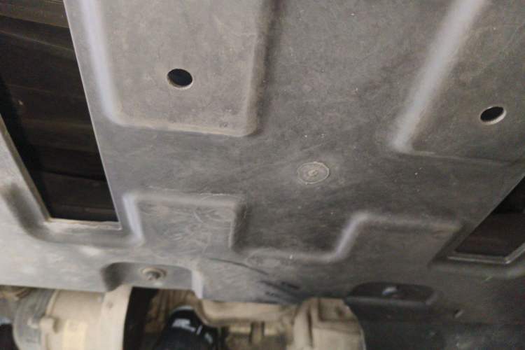 Used Buick GL8 2021 ES Landtrek 653T Luxury Model Chassis Front