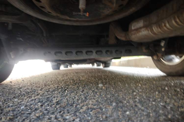 Used Buick GL8 2021 Land Cruiser Executive Class 652T Comfort Model Chassis Rear